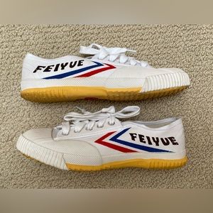 Brand new FeiYue FeiLo 1920 size 37 white sneakers. Canvas uppers padded insoles